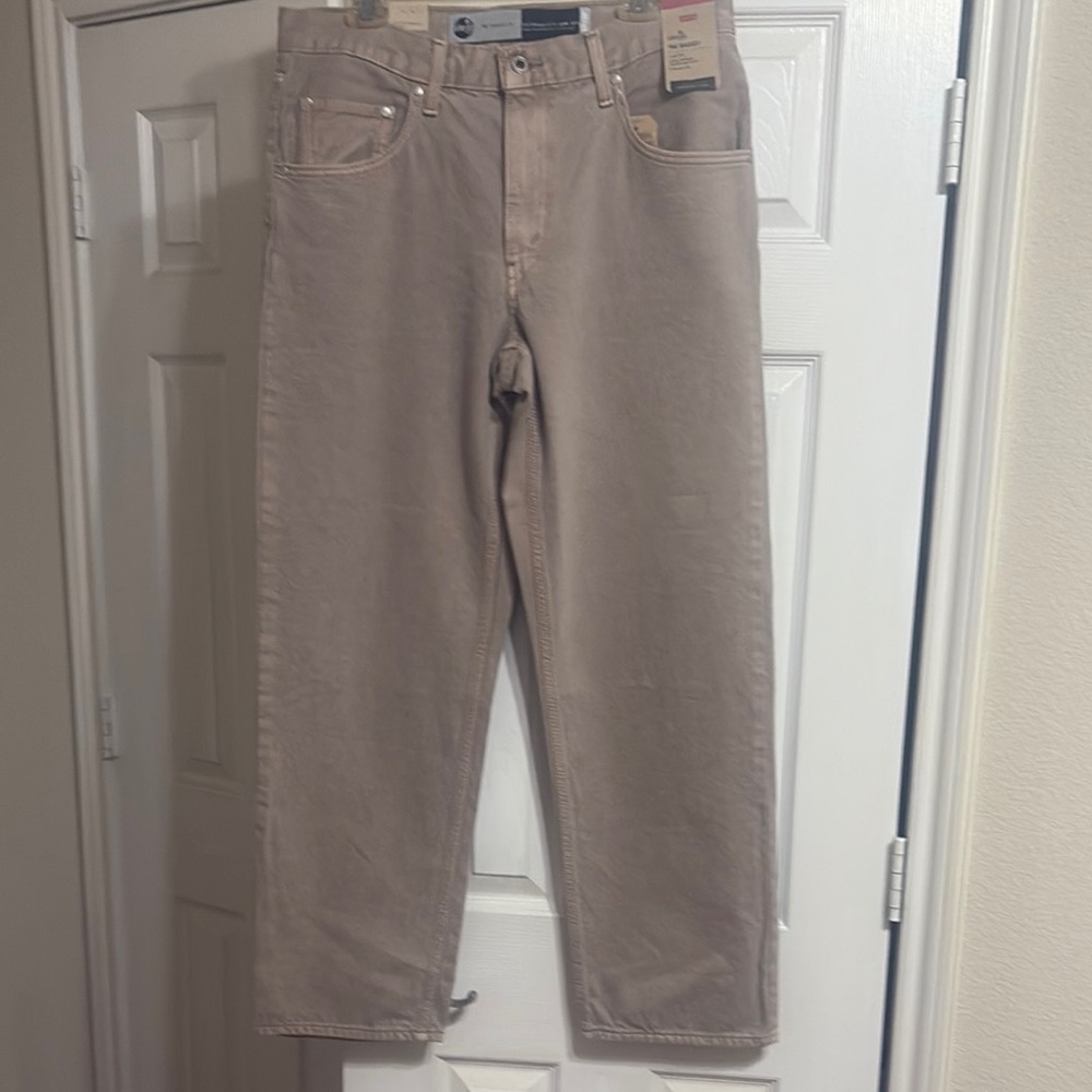 Women Levi’s Silver Tab ‘94 Baggy Jean